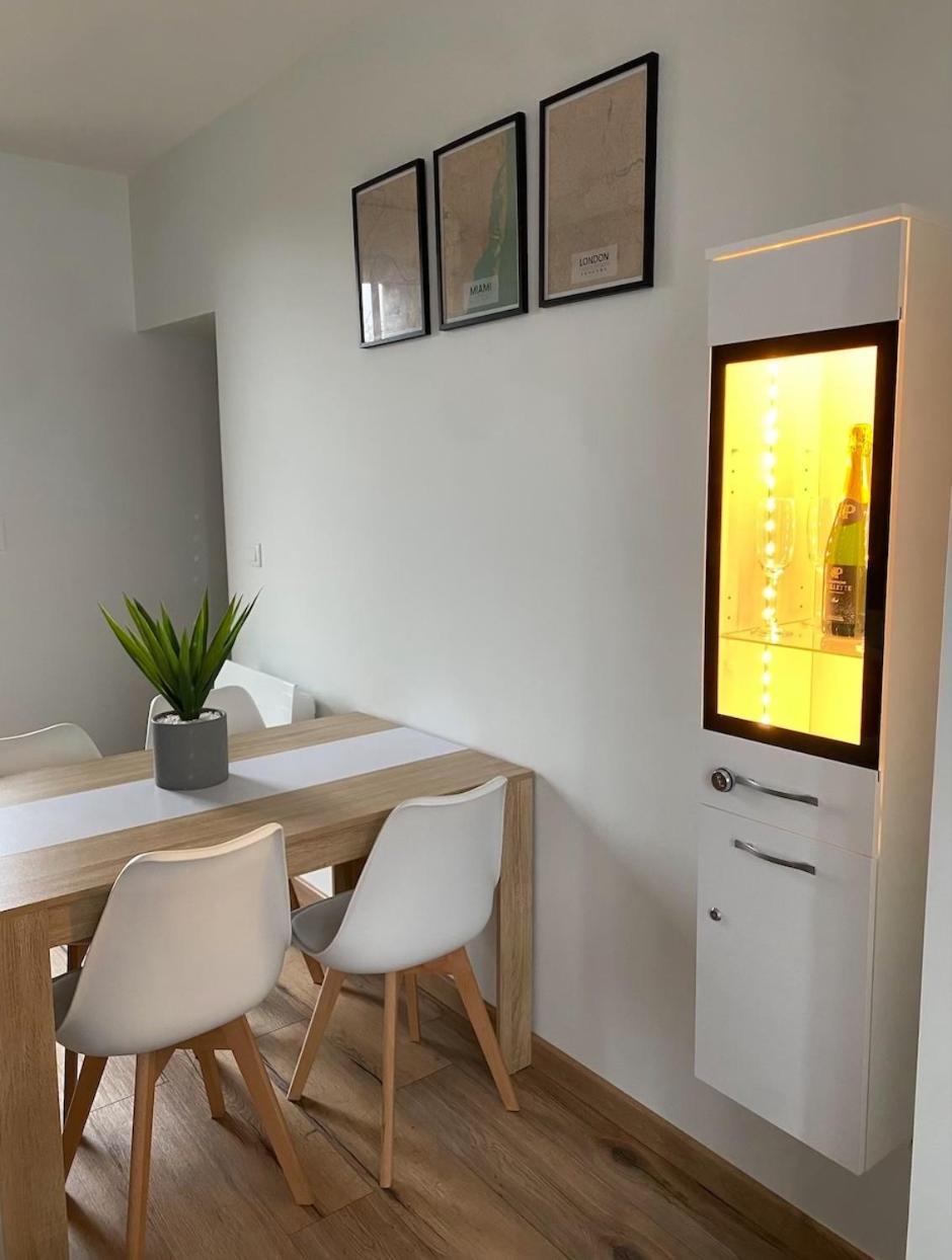 Loft Jardin Et Spa Bressuire Exterior photo